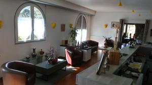 Posezení v ubytování Auberge Béarn Bigorre