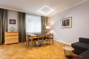 Posedenie v ubytovaní Apartment Nearto Old Town Daszyńskiego street