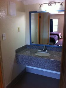 Et badeværelse på Emerson Inn - Jacksonville