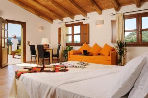 Area soggiorno di Alghero Resort Country Hotel & Spa