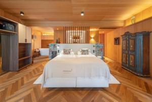 Posteľ alebo postele v izbe v ubytovaní MalisGarten Green Spa Hotel