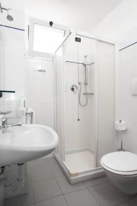 A bathroom at Residence Il Monello