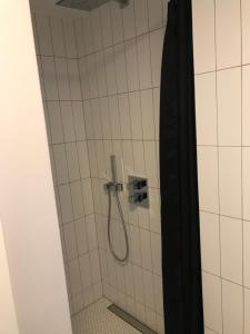 Kúpeľňa v ubytovaní Apartamenty Stary Rynek 25 Oficyna Toruń
