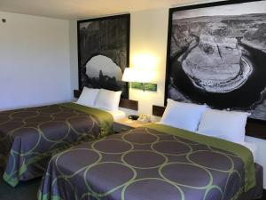 Katil atau katil-katil dalam bilik di Arch Canyon Inn