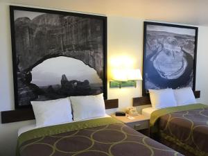 Katil atau katil-katil dalam bilik di Arch Canyon Inn