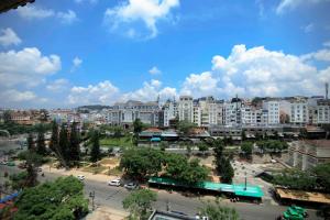 Nespecifikovaný výhled na destinaci Dalat nebo výhled na město při pohledu z hotelu