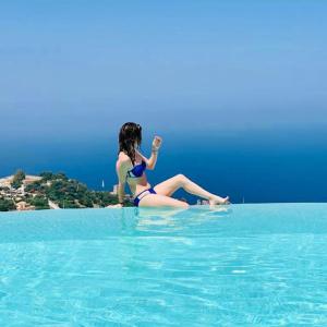 Hotel Antica Cascina Del Golfo内部或周边的泳池