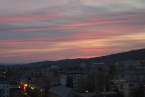 Fotografie z fotogalerie ubytování Sunset Hunter Studio, Amazing, #thatview concept v destinaci Baia Mare