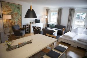 Кровать или кровати в номере Marktplatz14 - Berchtesgaden Zentrum +76 фотографий