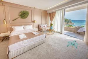 Ένα ή περισσότερα κρεβάτια σε δωμάτιο στο Plaza Hotel&SPA