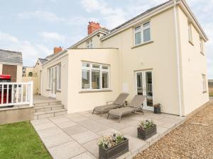 Gallery image of Pickleridge View in Haverfordwest