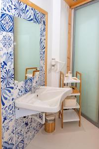 A bathroom at YourHome in Vico