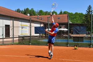 Tenis lub squash w obiekcie Pension Tenis - Centrum lub w pobliżu