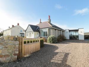 Gallery image of Rosemary Cottage in Chathill