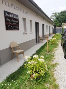 Fotografie z fotogalerie ubytování Le Merle Blanc Louchats v destinaci Louchats