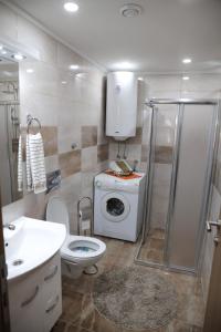 O baie la Apartman Lara