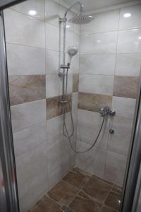 O baie la Apartman Lara