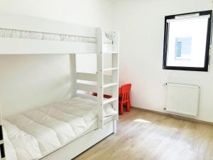 Afbeelding uit fotogalerij van RESIDENCE 7 maison mitoyenne moderne quartier aiguillon in Arcachon