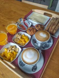 
Opciones de desayuno disponibles en La Figal de Xugabolos, Salas
