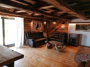 Fotografie z fotogalerie ubytování Chalets Toplak v destinaci Sveti Duh na Ostrem Vrhu + 59 fotografií