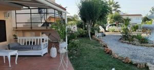 Zahrada ubytování Bela Alexandra Guest House