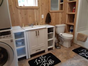 Fotografie z fotogalerie ubytování Big Axe Bed & Breakfast v destinaci Otis