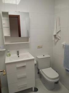 Koupelna v ubytování Apartamento fontiñas Sanxenxo montalvo