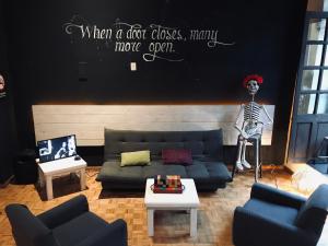 Posezení v ubytování Hostal Regina Down Town Mexico City
