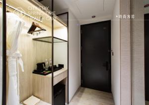 Kuchyň nebo kuchyňský kout v ubytování JSL hotel
