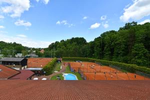 Basen w obiekcie Pension Tenis - Centrum lub w pobliżu