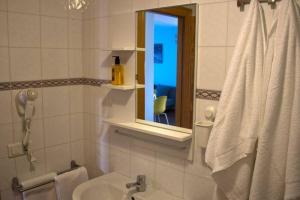 Apartment Santo Domingo 10 - Apto 2, Benalmádena, Spain ...