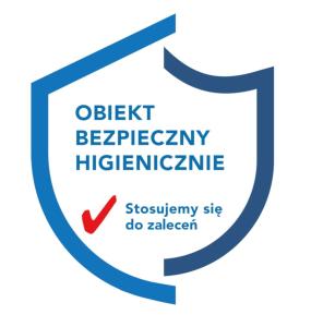 un escudo con las palabras «programa de susceptibilidad de alta frecuencia de la bifurcación negra» en Dom Turysty PTTK w Bielsku - Białej, en Bielsko-Biala