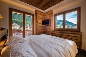 Nespecifikovaný výhled na hory nebo výhled na hory při pohledu z hotelu