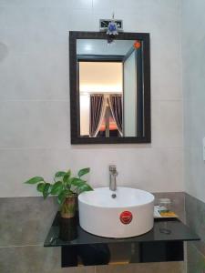 Vannituba majutusasutuses Đà Lạt Cao Nguyên Hotel