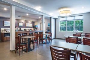 Gallery image of Microtel Inn & Suites Windham in North Windham