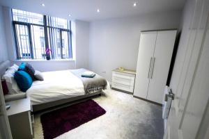 Gallery image of StayZo - Executive City Centre Apartment 2 in Bradford
