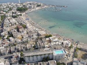 Nespecifikovaný výhled na moře nebo výhled na moře při pohledu z hotelu