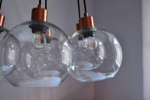 Gambar di galeri bagi Rocks apartment Colonno di Colonno