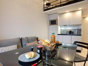 Nestor&Jeeves - VOGUE BEACH - Central - Very close sea - Pedestrian zone