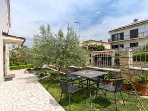 Zahrada ubytování Apartments Davorka