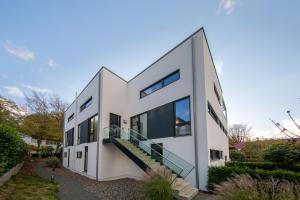 Das Gebäude in dem sich die Ferienwohnung befindet