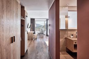 Χώρος καθιστικού στο Haller Suites & Restaurant