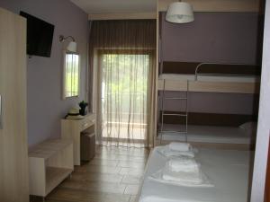 Photo de la galerie de l'établissement House Akis New Sarti, à Sarti 7 autres photos