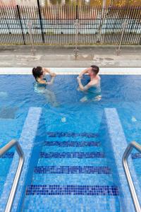 Hồ bơi trong/gần The Kingsley Hotel