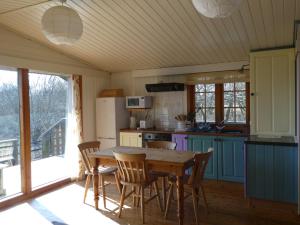 Gallery image of Devon Eco Lodges in Winkleigh