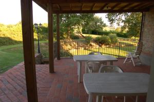 A garden outside Agriturismo Il Palazzo