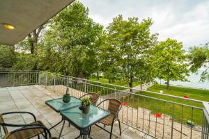 Balkón alebo terasa v ubytovaní Siesta Sziget - Balaton-parti Apartmanok