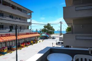 Gallery image of Blue Sea Boutique Apartments in Olympic Beach