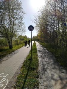 Fotografia z galérie ubytovania Apartament Oaza Kołobrzeg-Podczele Kompleks Feniks basen siłownia jacuzii v destinácii Kołobrzeg