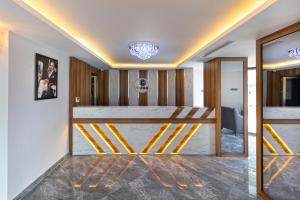 Gallery image of TheLuna Suite Hotel in Antalya